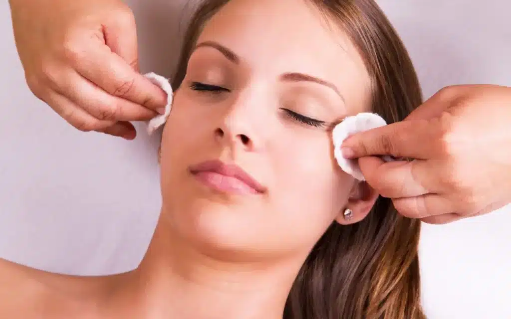Woman is having cosmetic treatment at beauty salon | Yunik Aesthetics in Pembroke Pines, FL